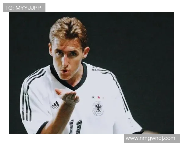 足球明星阿萨尔的传奇之路与辉煌成就探秘